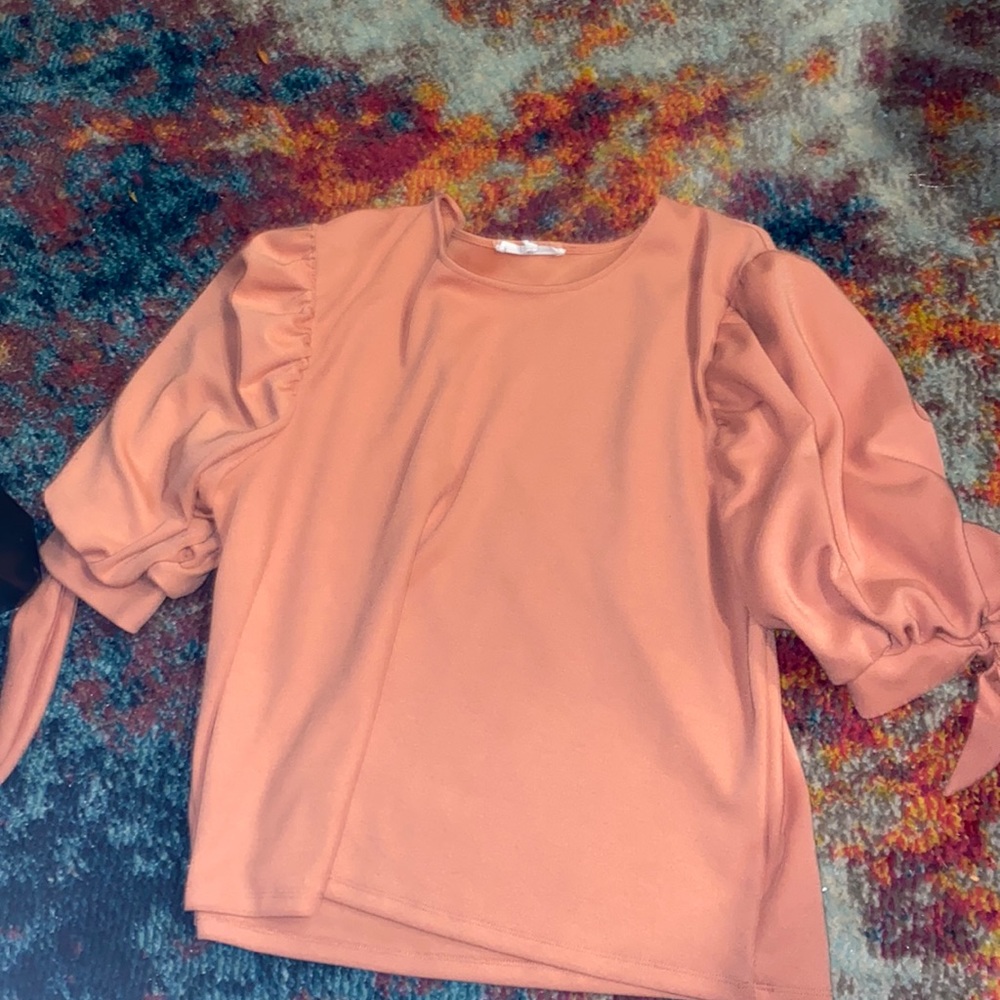 puff sleeve coral top